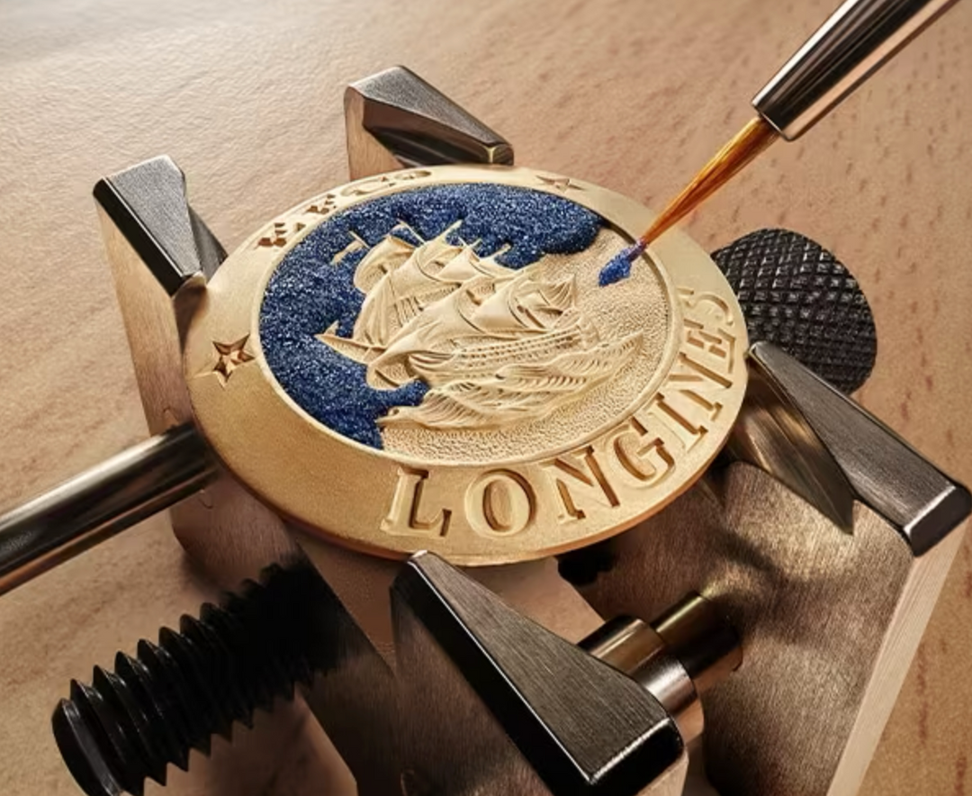 Longines Heritage 18-carat Gold Medallion