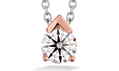 Hearts On Fire necklace with a brilliant solitaire diamond set in rose gold